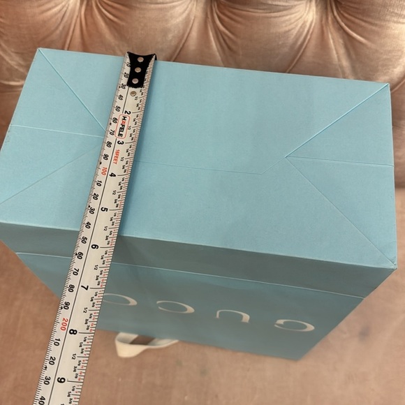 AUTHENTIC GUCCI PAPER BAG - Picture 10 of 13